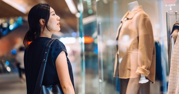 Cuộc chiến "bóc mẽ" hàng hiệu trên TikTok